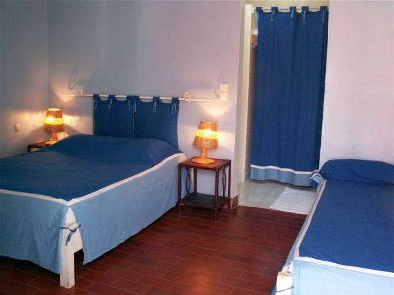 Hotel La Madrague ดาการ์ ภายนอก รูปภาพ